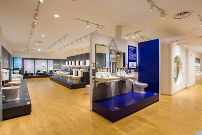 リフォーム用ショールーム見学もハチジンが同行いたします。